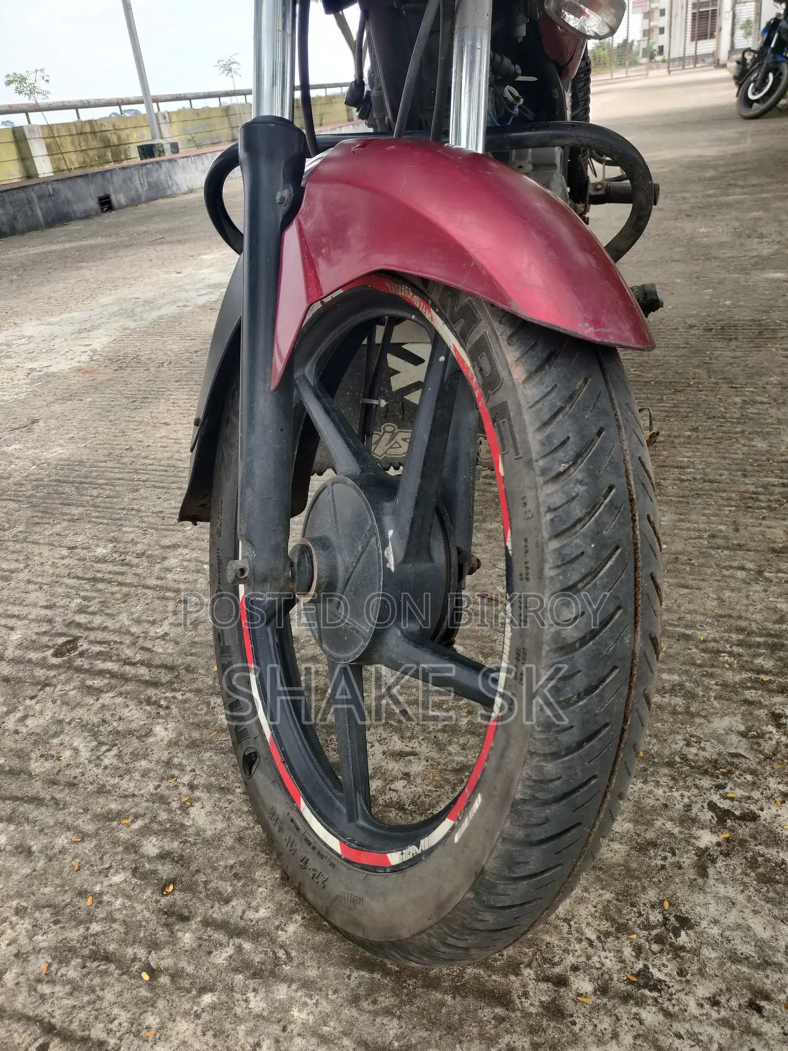 Bajaj Discover 100 2017 Red