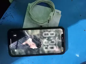 অ্যাপল আইফোন ১২ ১২৮ জিবি হোয়াইট
