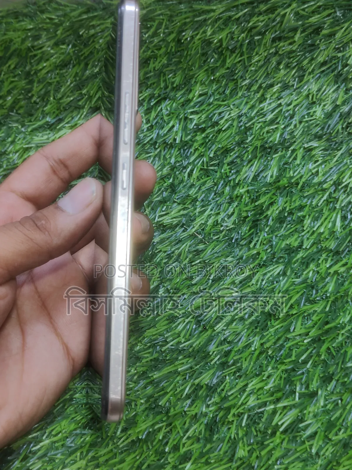 Vivo V23 5G 128 GB Gold