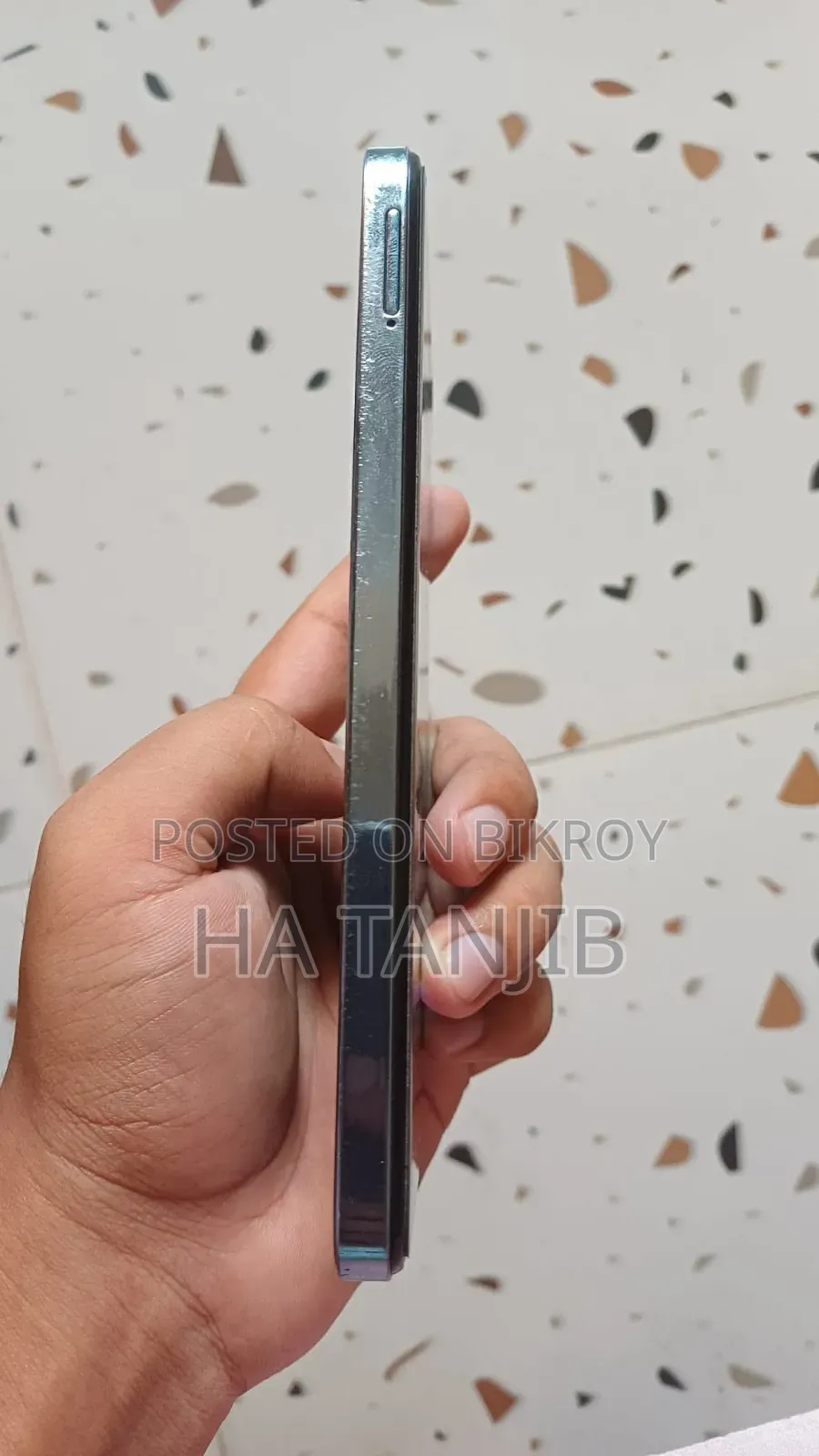 Symphony Z60 Plus 128 GB Blue
