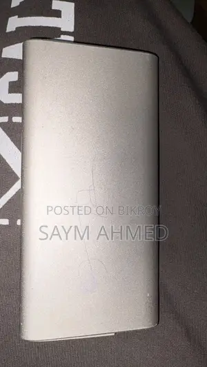 বিক্রির জন্য স্যামসাং ১০০০০ এমএএইচ পাওয়ার ব্যাংক