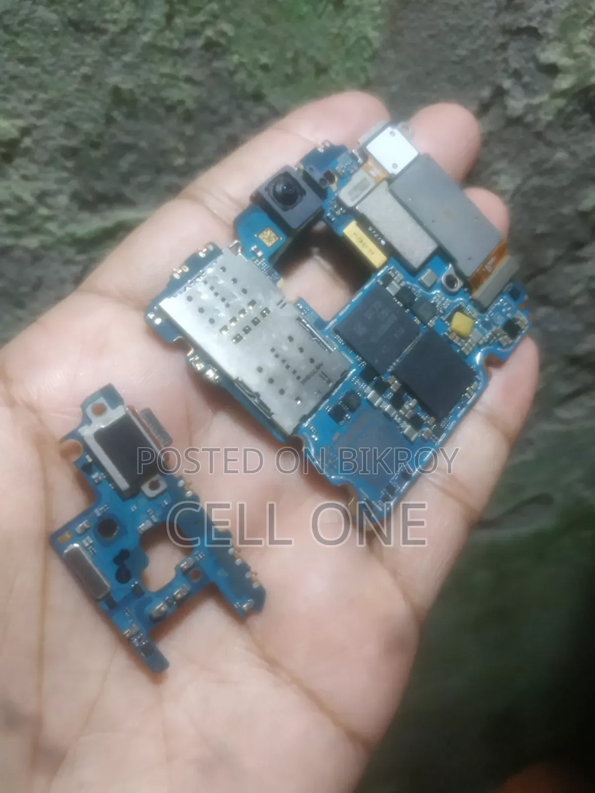 স্যামসাং নোট ১০+ ১২জিবি ২৫৬জিবি