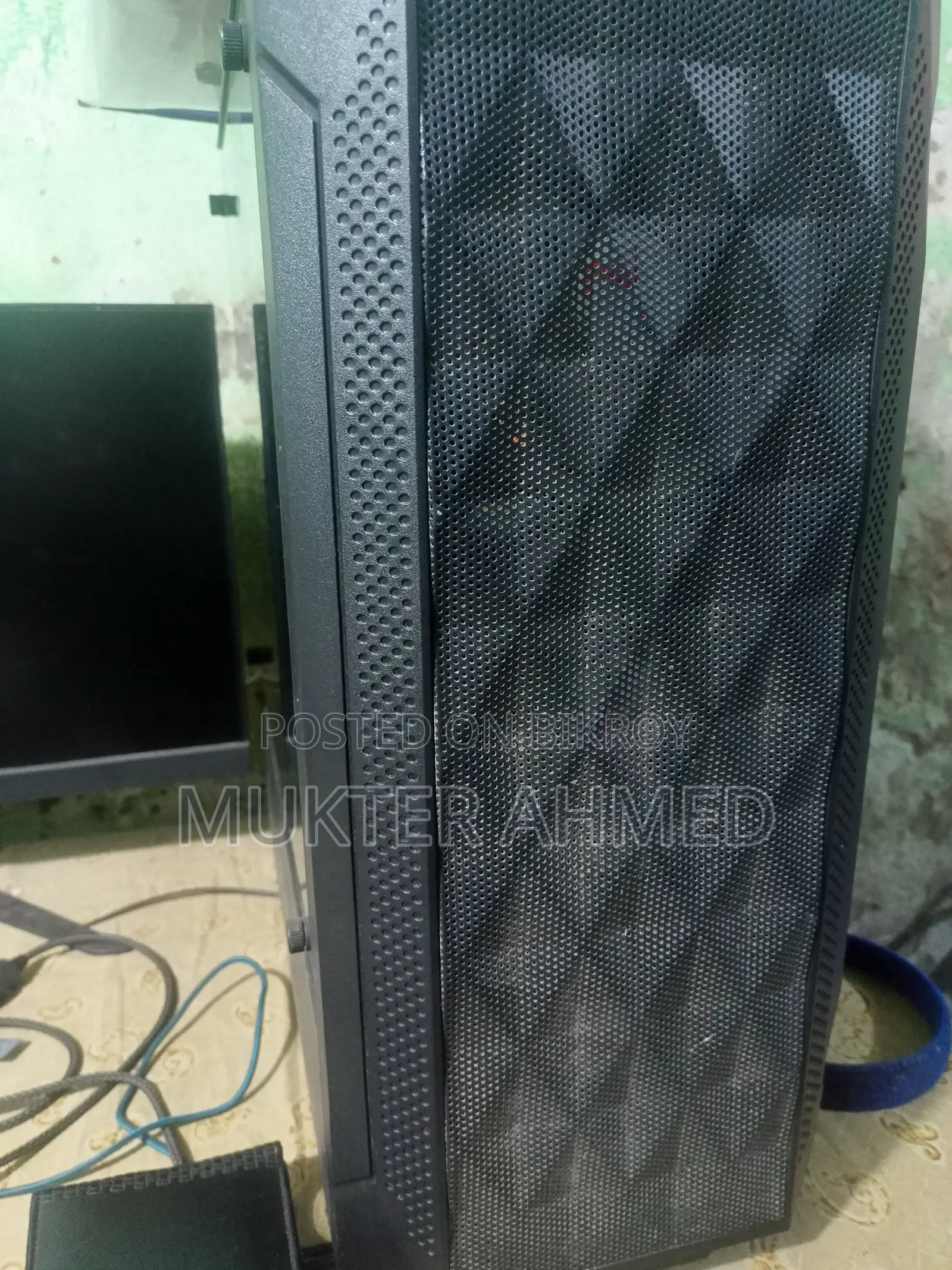 Desktop Computer 32GB AMD Ryzen 5 SSD 1T