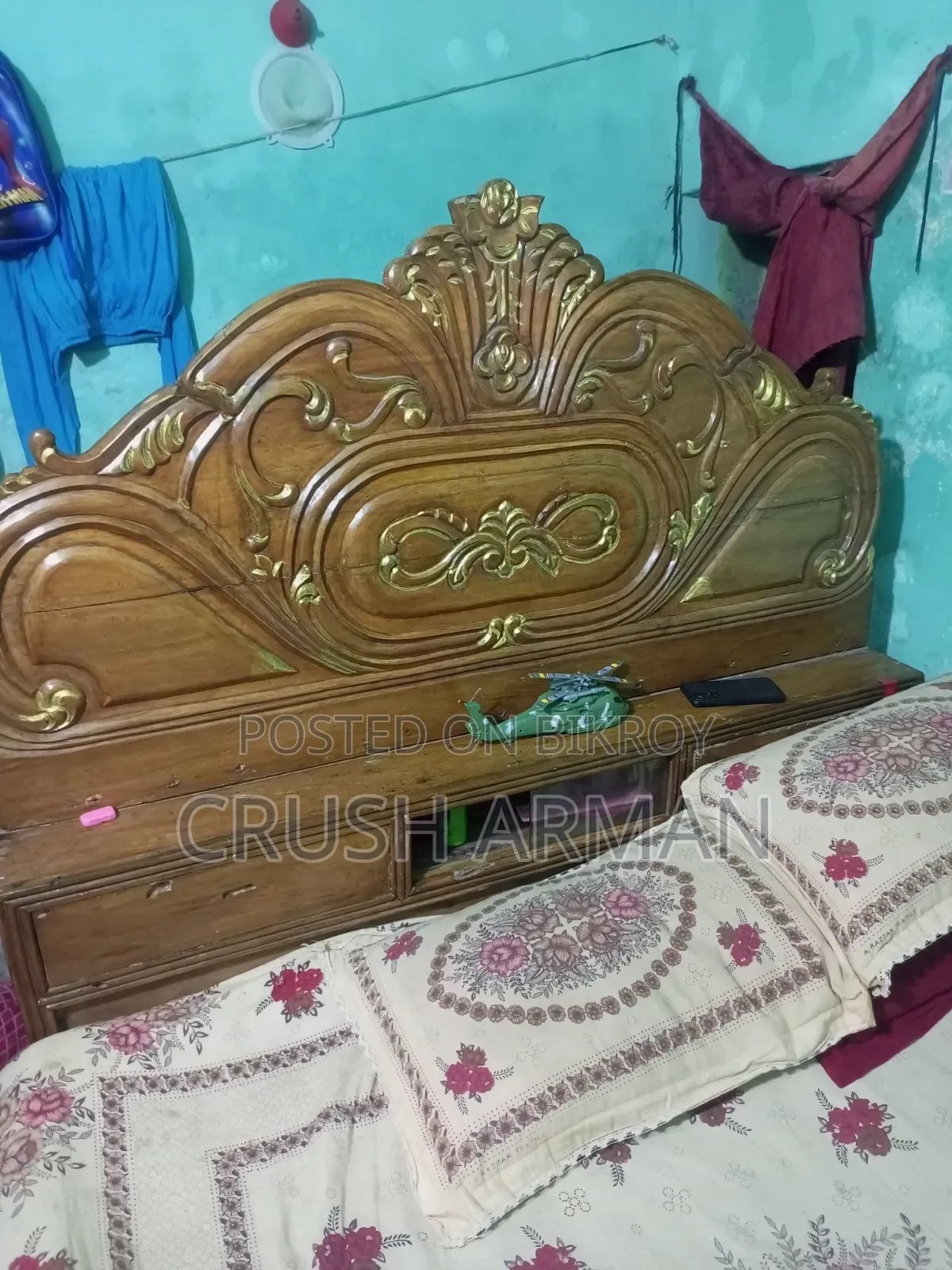 Wooden Bed 7 by 4.5 Feet