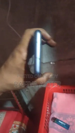 স্যামসাং গ্যালাক্সি এস২১ ৫জি ১২৮ জিবি ব্ল্যাক