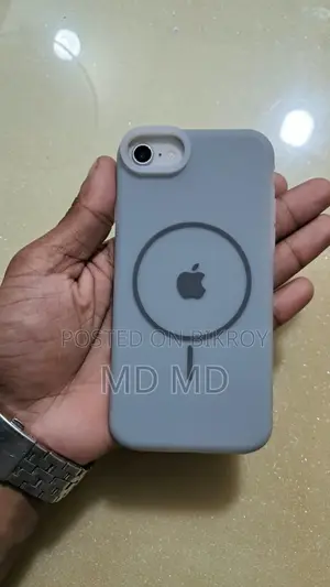 অ্যাপল আইফোন ৮ ৬৪ জিবি হোয়াইট