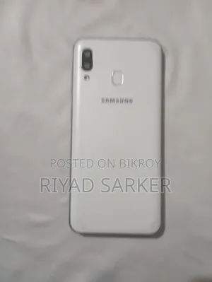 Samsung Galaxy A30 64 GB White