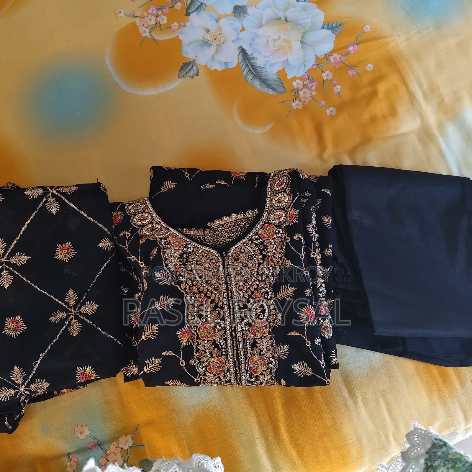 Black Jorjet 3-Piece