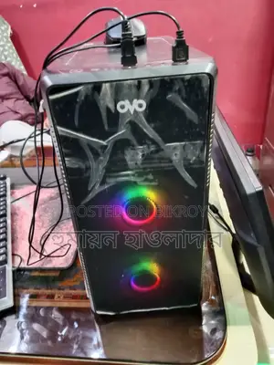 PC - AMD Ryzen 5 3400G | 8GB RAM | 120GB SSD | Univision 18" Monitor