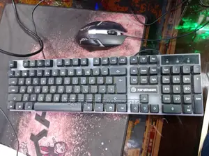 PC - AMD Ryzen 5 3400G | 8GB RAM | 120GB SSD | Univision 18" Monitor