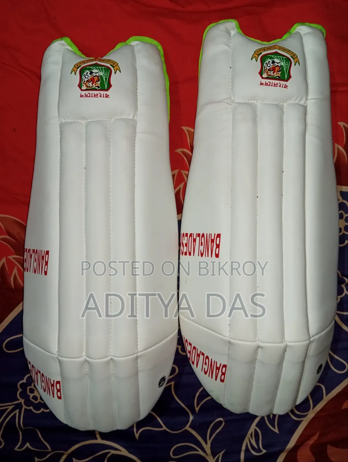 সম্পূর্ণ ক্রিকেট কিট - ব্যাট, হেলমেট, প্যাড, গ্লাভস এবং আরও অনেক কিছু