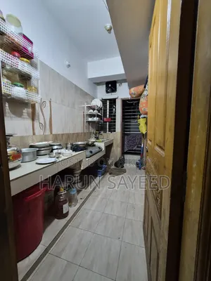 Furnished 3 Bedroom Apartment in Gypsum Mofiz, Chawkbazar for sale