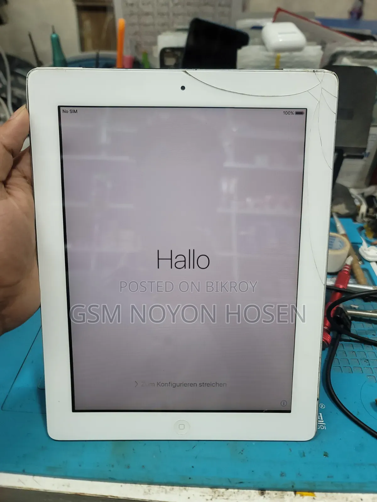 Apple iPad 2 Wi-Fi + 3G 64 GB White