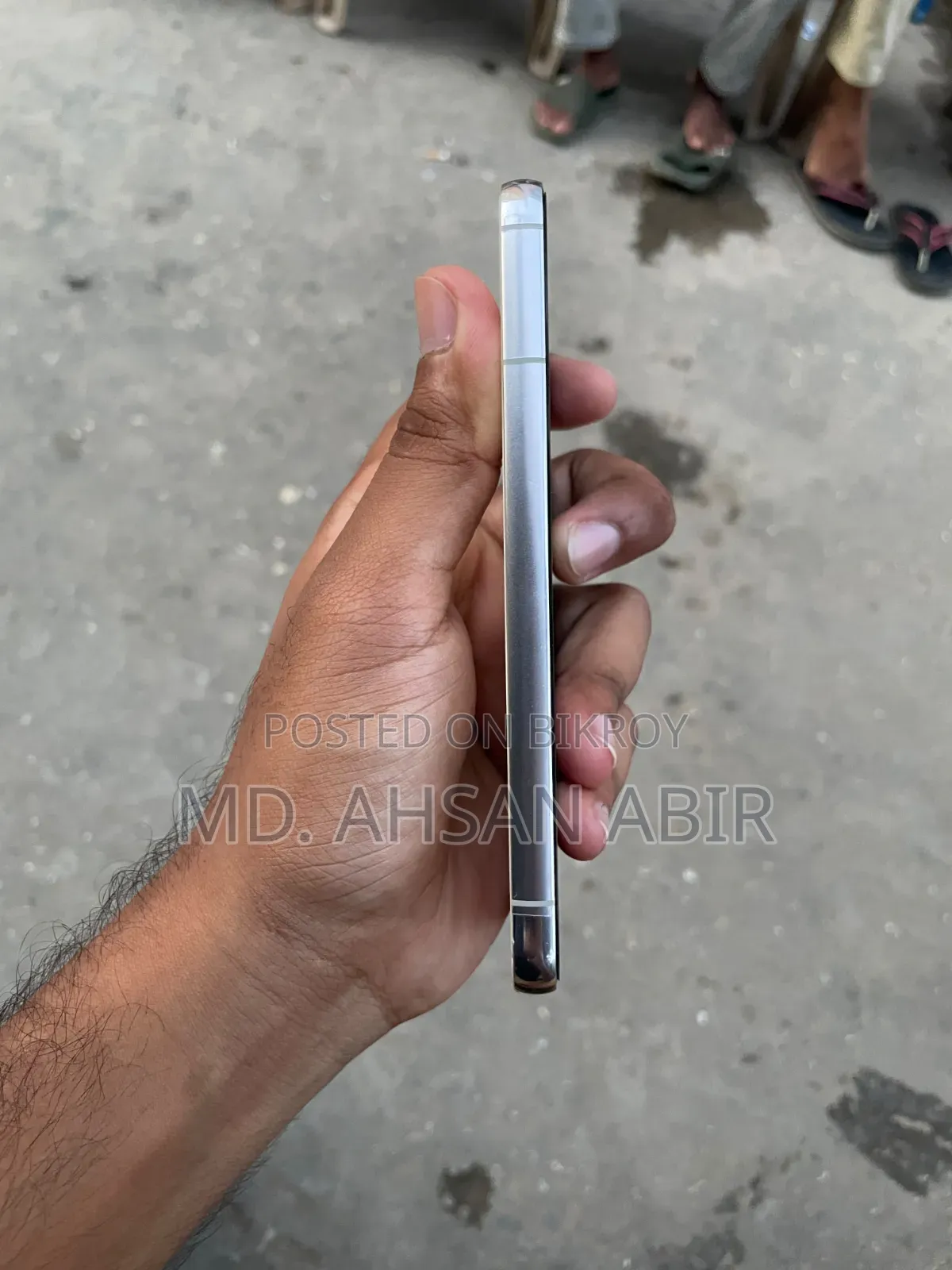 স্যামসাং গ্যালাক্সি এস২২+ ৫জি ১২৮ জিবি হোয়াইট