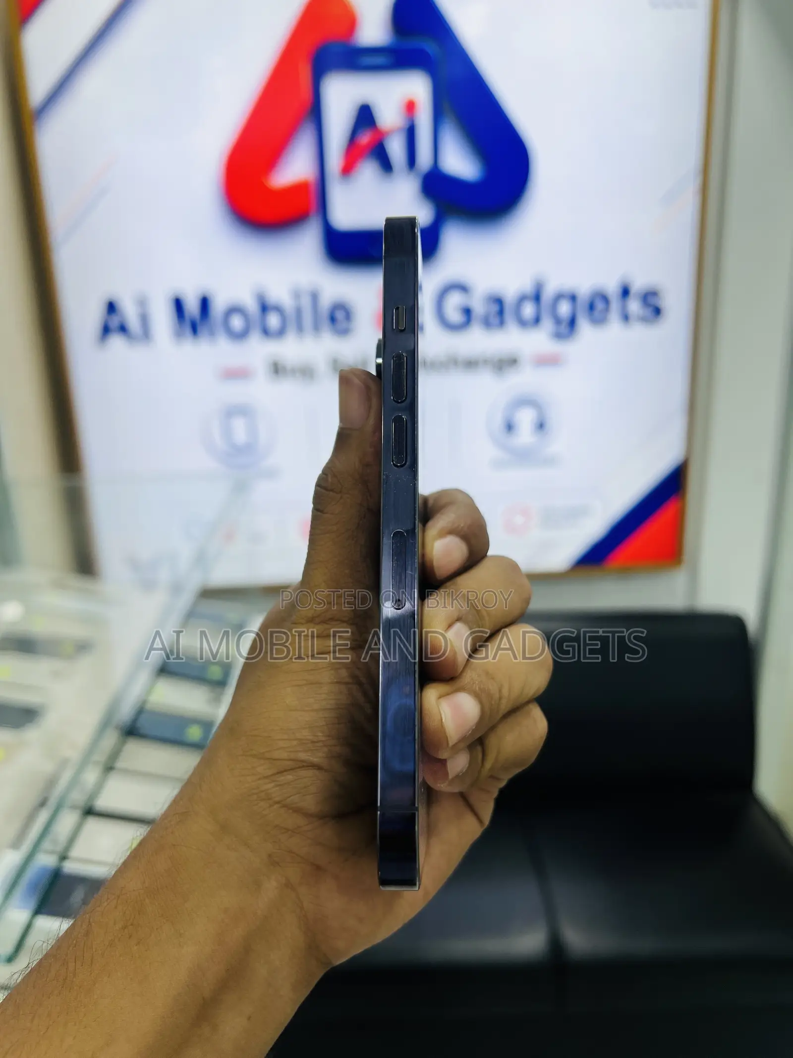 অ্যাপল আইফোন ১৪ প্রো ১২৮ জিবি ব্লু
