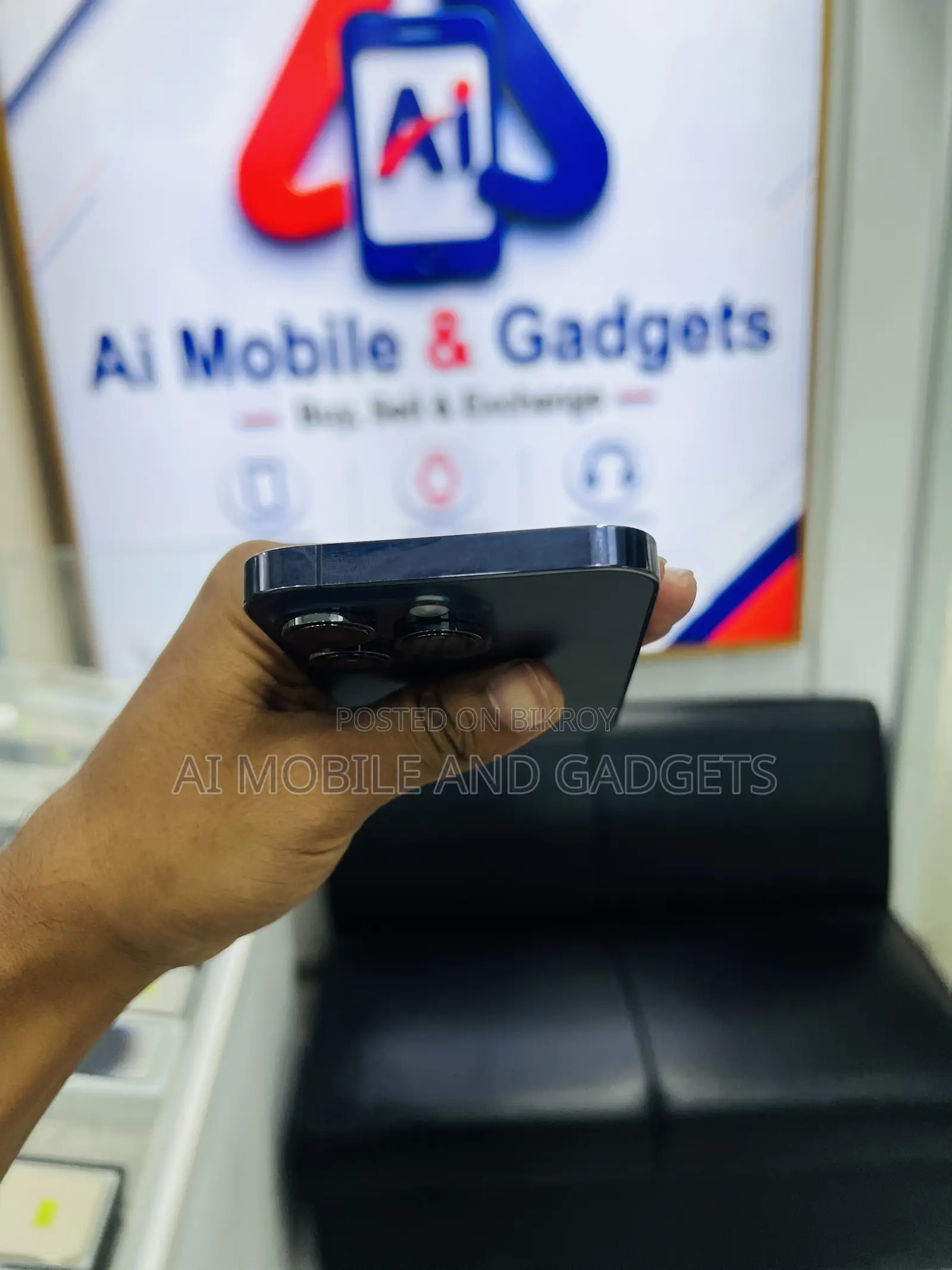 অ্যাপল আইফোন ১৪ প্রো ১২৮ জিবি ব্লু