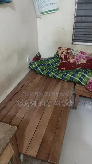 সিঙ্গেল সাইজের মজবুত কাঠের খাট – ভালো কন্ডিশন