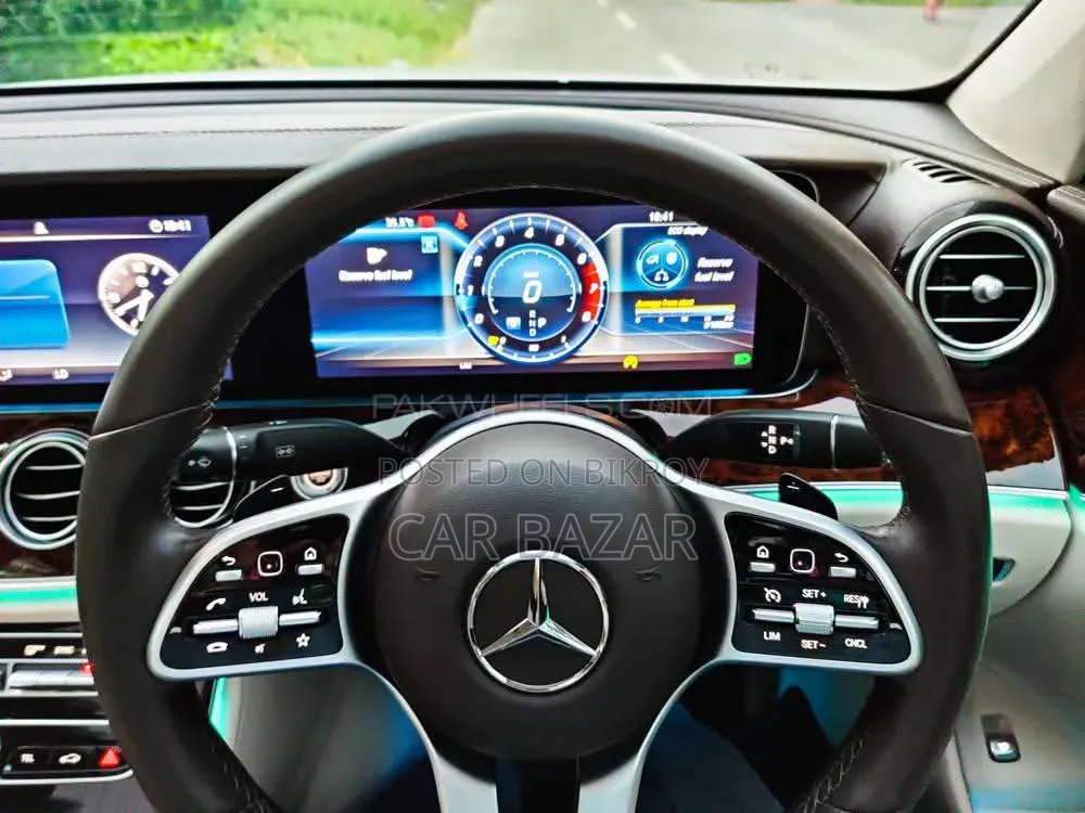 Mercedes-Benz E200 2020 White