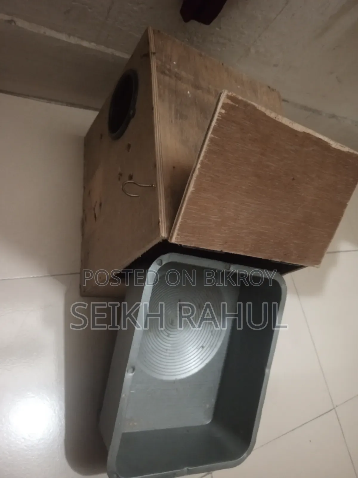 ব্রিডিং বক্স