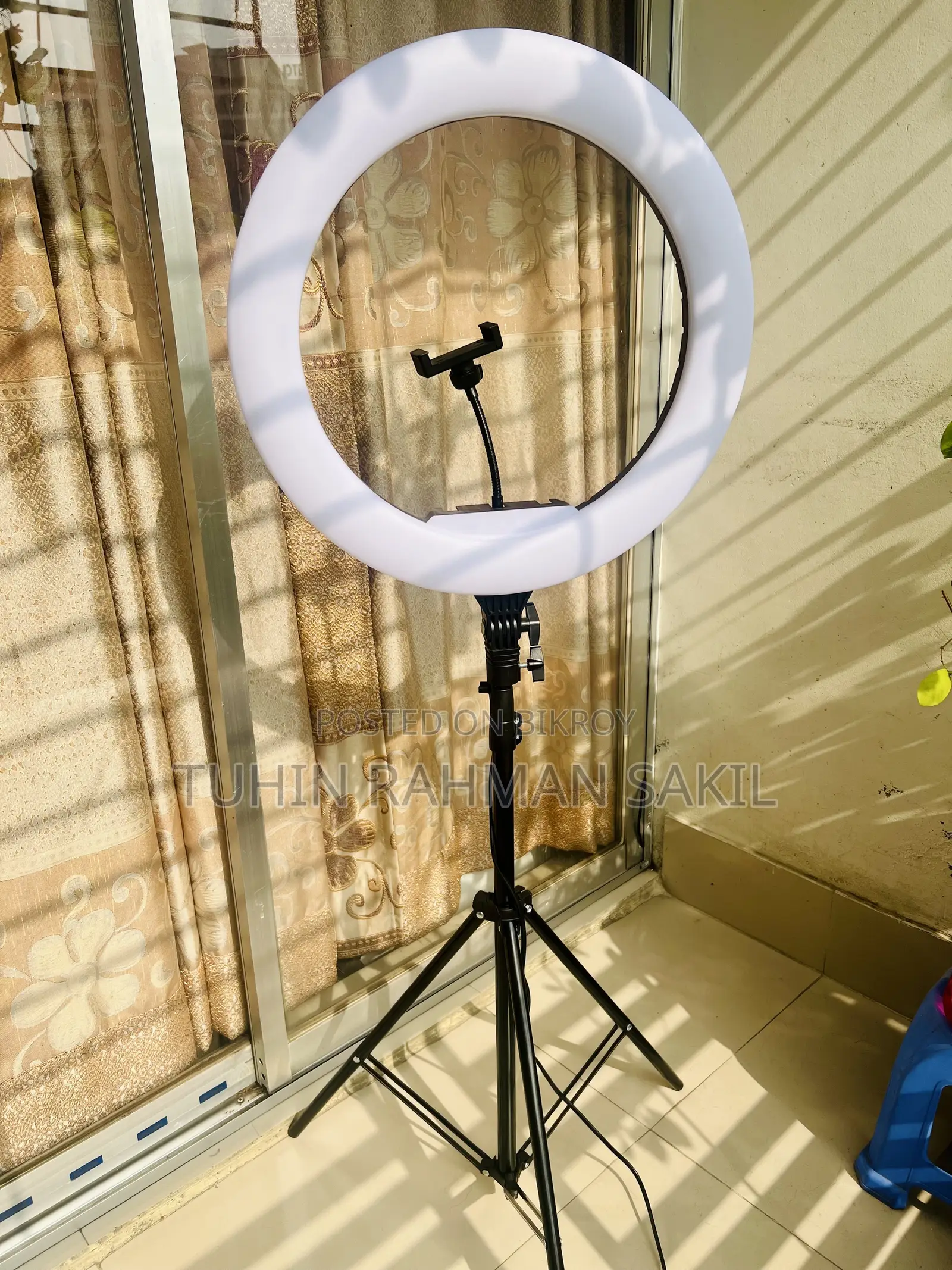 PK-460 18" LED Ring Light – Unused | 3 Phone Holder + Remote
