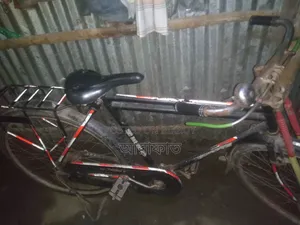 নতুন সাইকেল কিনবো বলে এই সাইকেলটি বিক্রি করে দিচ্ছি।