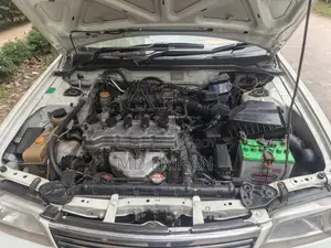 Nissan Sunny B15 Sedan 1.5 2003 Pearl