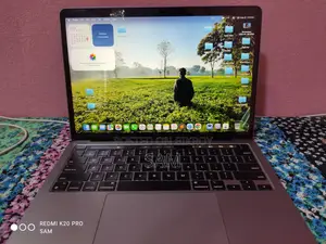 ল্যাপটপ অ্যাপল ম্যাকবুক প্রো ২০২০ এম১ ৮জিবি অ্যাপল এম১ এসএসডি ২৫৬জিবি