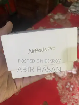 AirPods Pro Apple