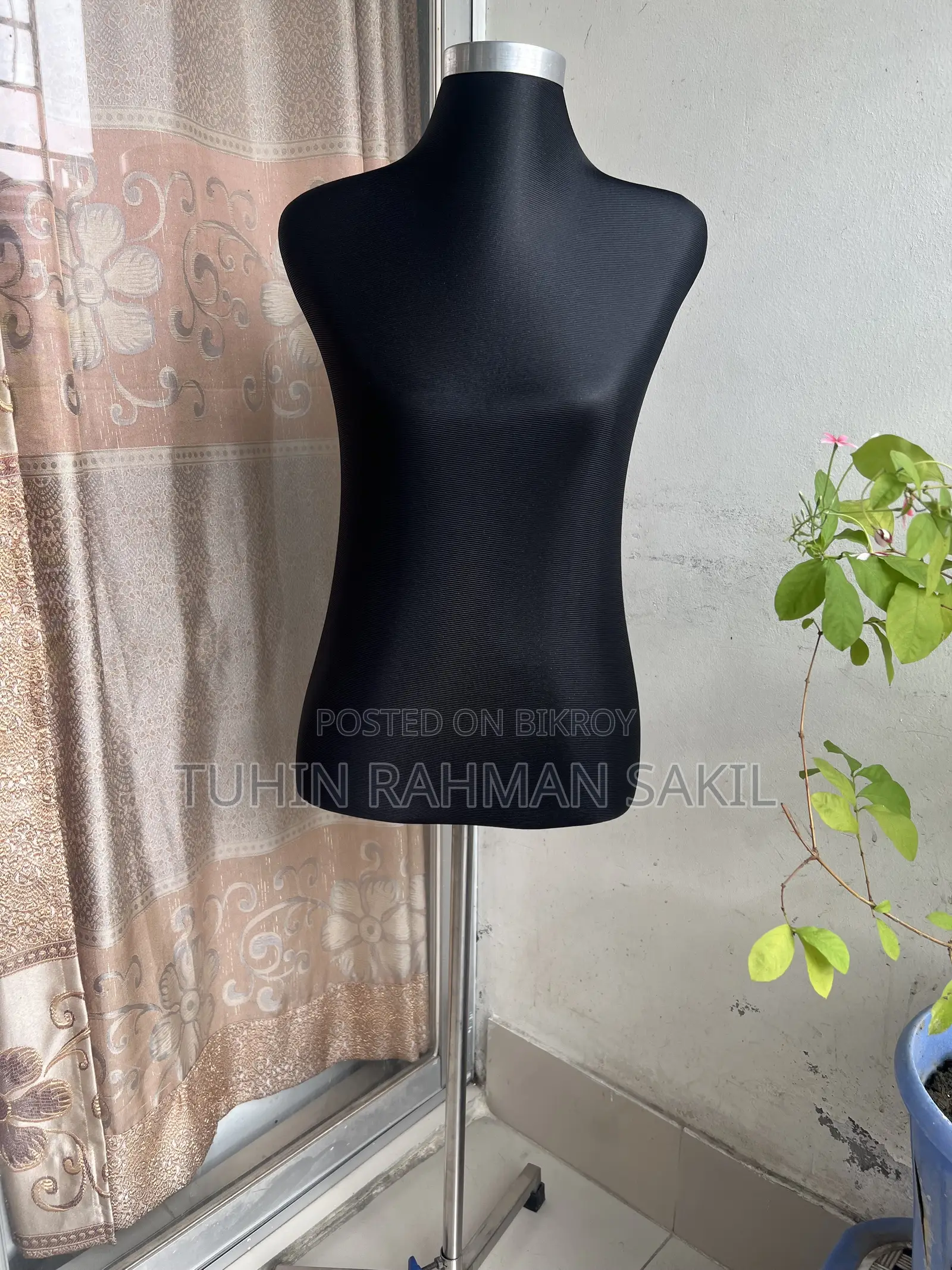 Premium Black Female Mannequin / Dummy With Stainless Steel Stand