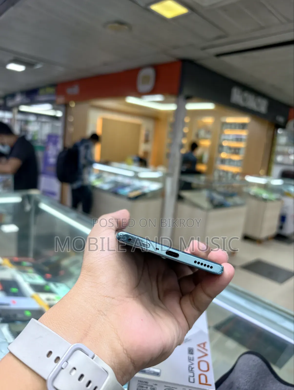 Tecno Pova Curve 256 GB Green