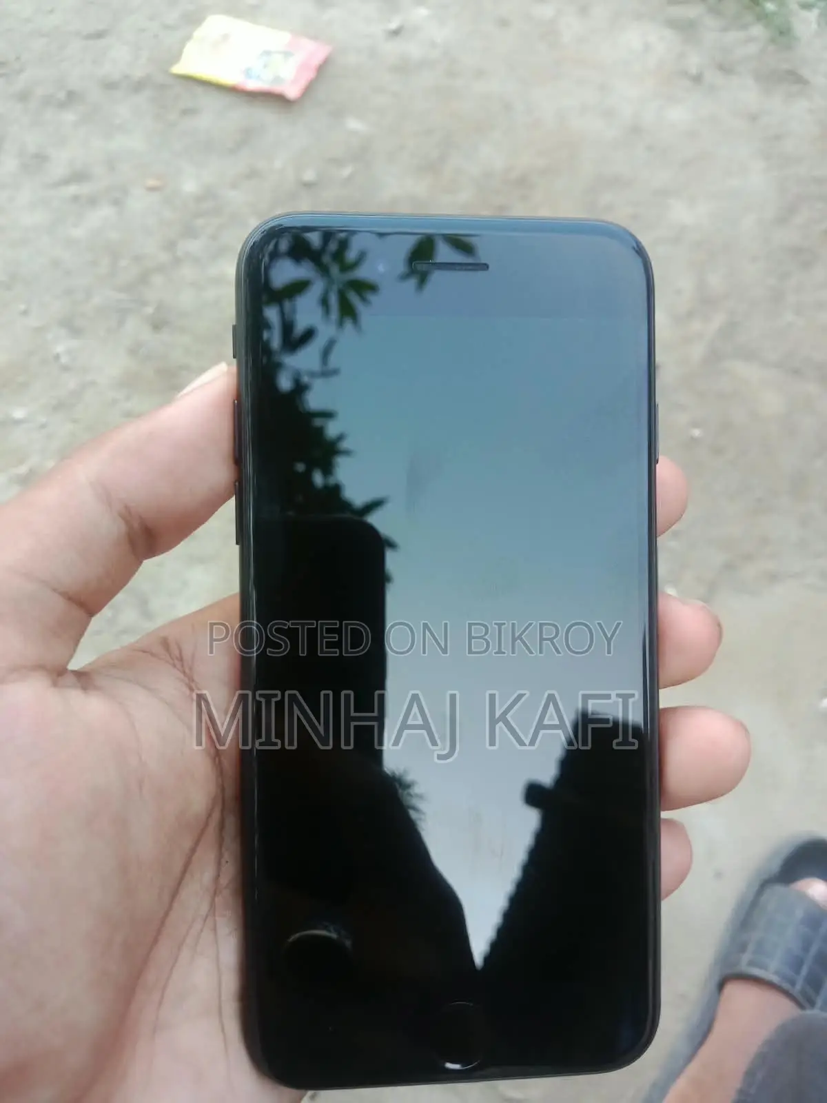 অ্যাপল আইফোন ৭ ৩২ জিবি ব্ল্যাক