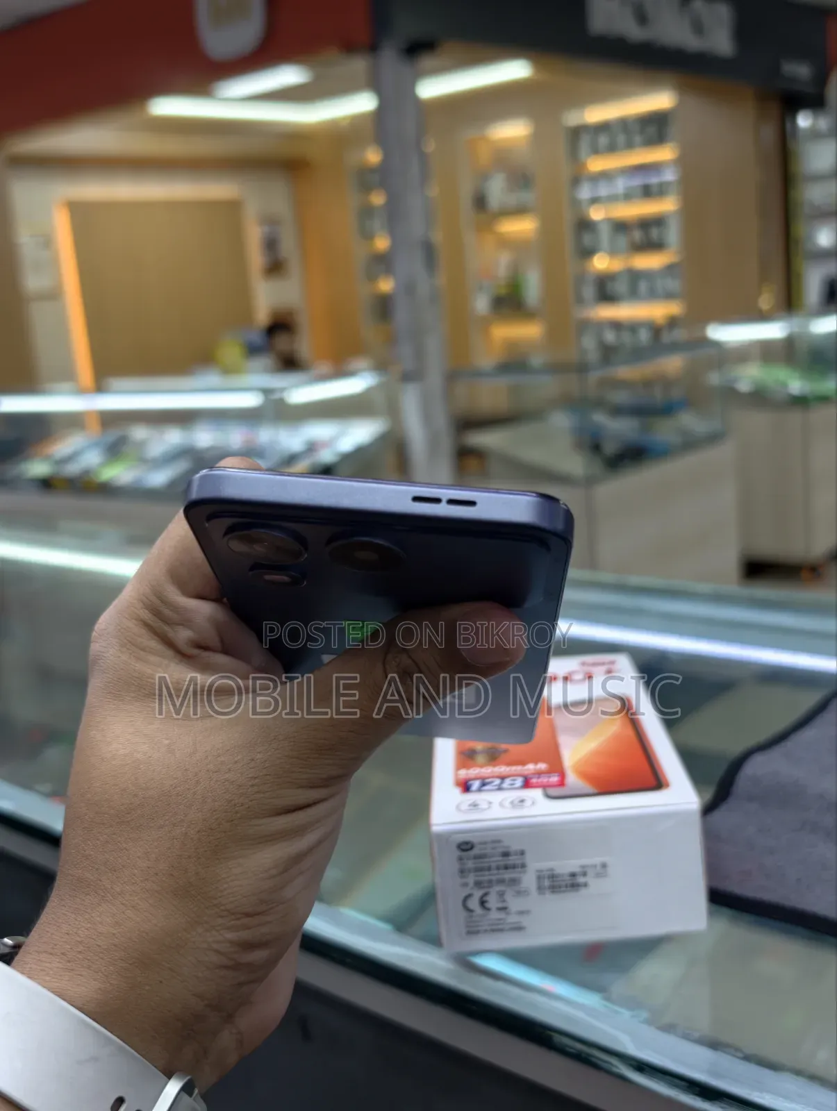 Itel A200+ 128 GB Black