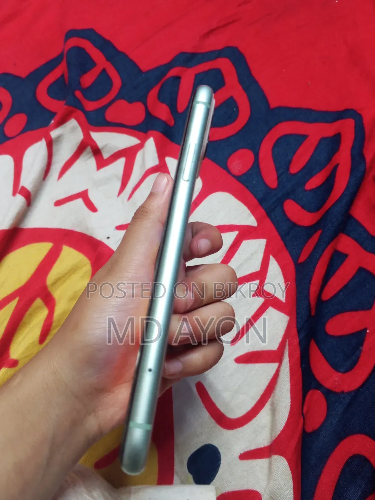 অ্যাপল আইফোন ১১ ৬৪ জিবি গ্রিন