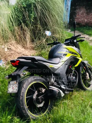 Honda Hornet 2019 Green