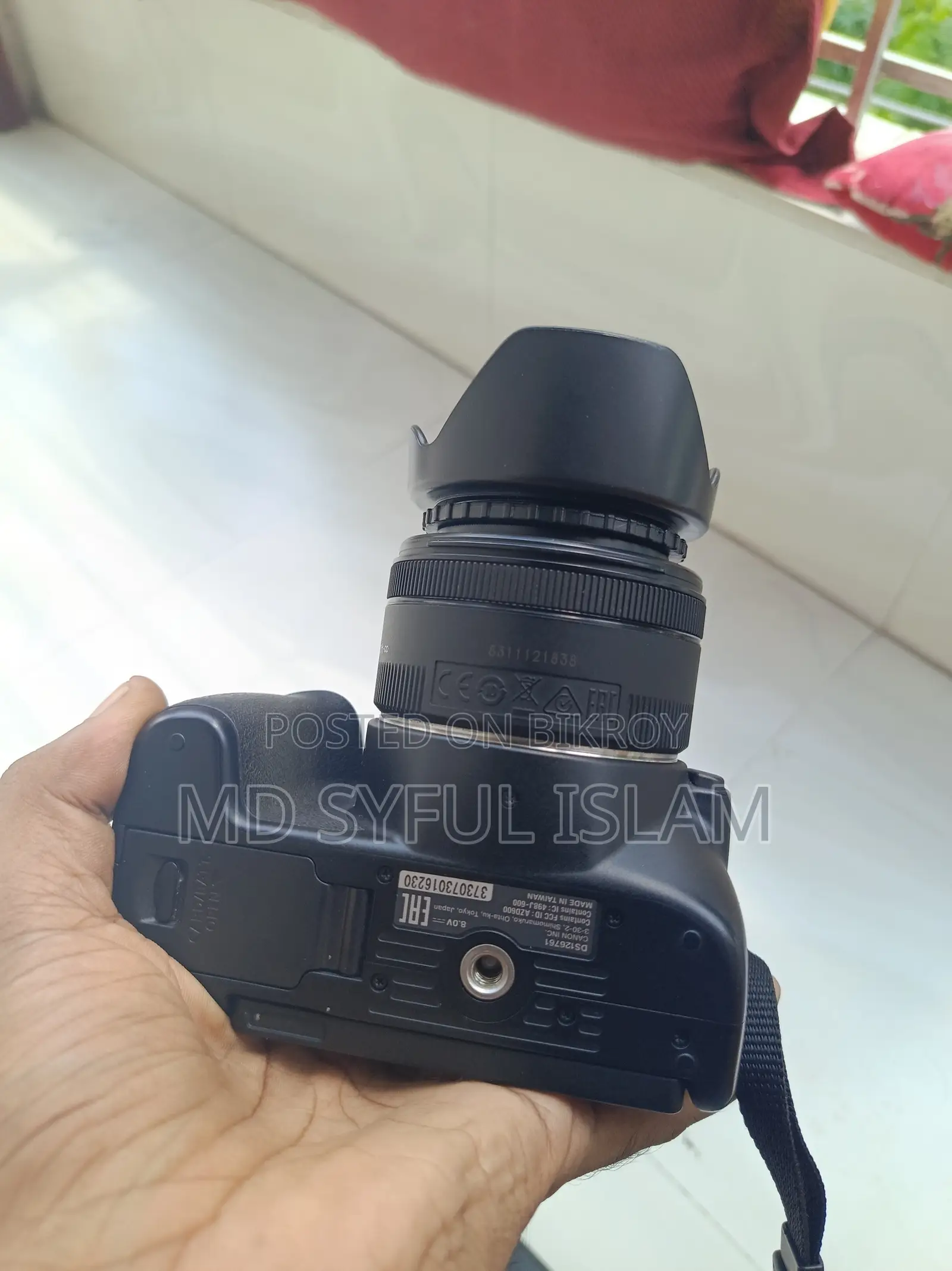 Canon EOS 250D + 50mm F/1.8 STM + 18-135mm IS STM Lens