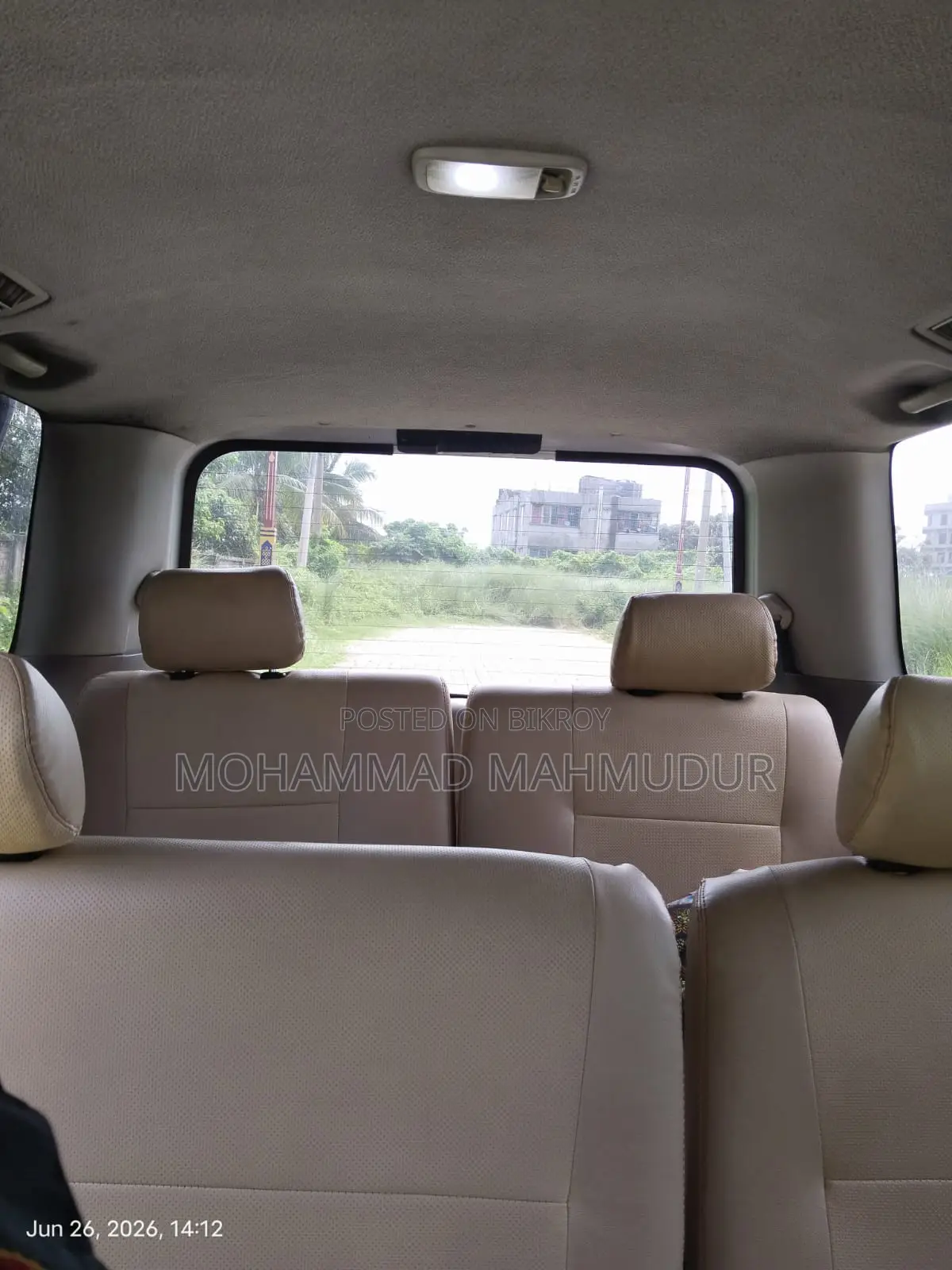 Toyota Noah 2.0 AWD 8-Seater 2003 Silver