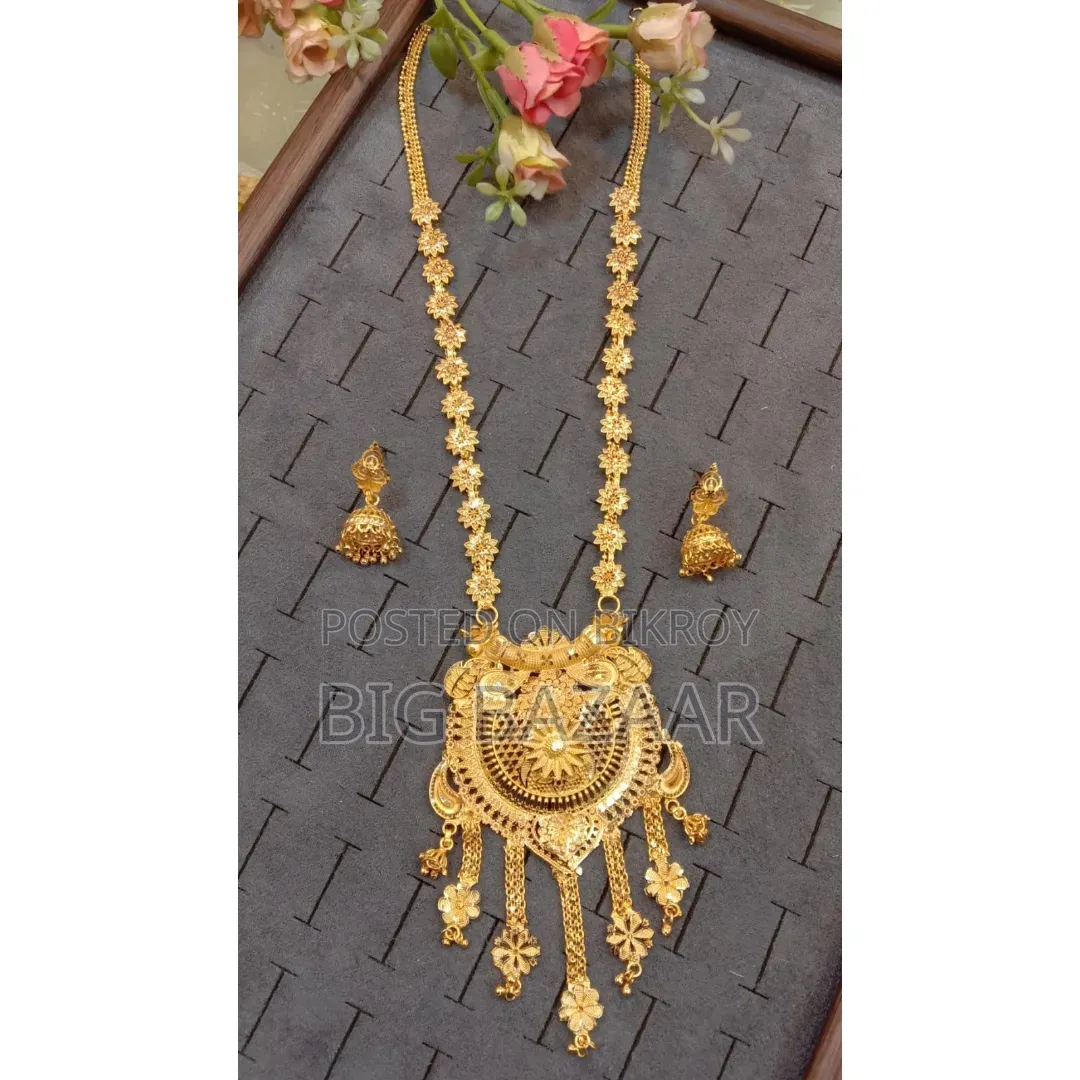 Sita Haar and Earrings Set