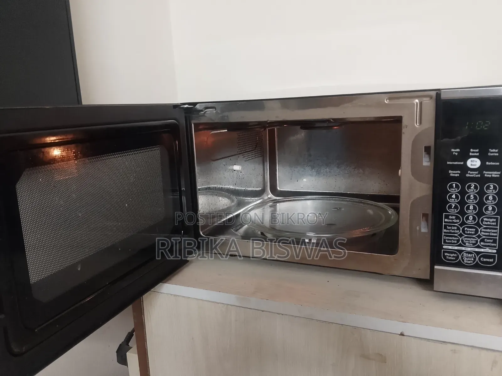 Microwave Oven/ মাইক্রোওয়েভ ওভেন