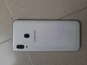 স্যামসাং গ্যালাক্সি এ২০ ৩২ জিবি হোয়াইট