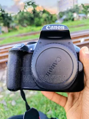 Canon 1300D