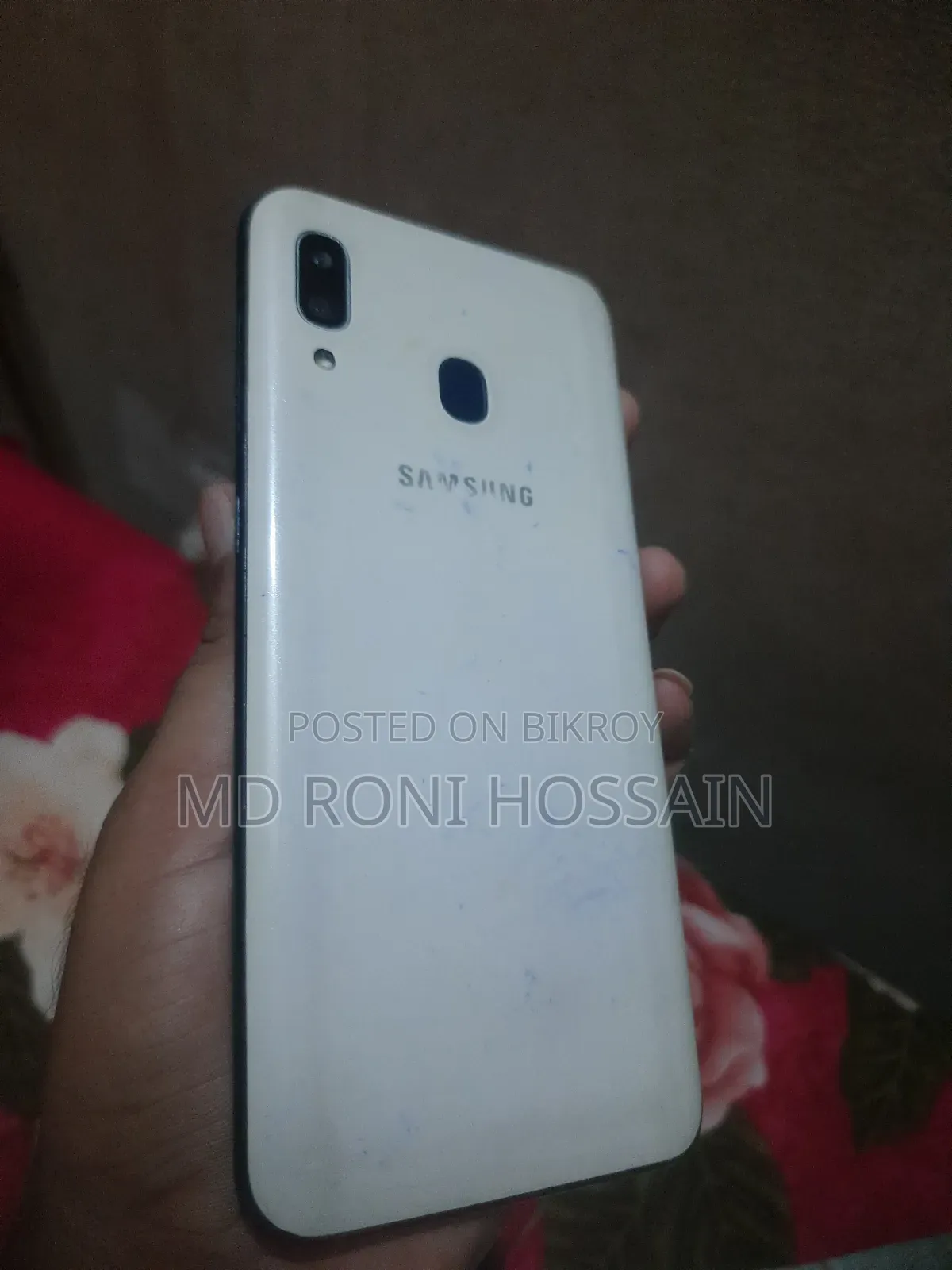 স্যামসাং গ্যালাক্সি এ২০ ৩২ জিবি হোয়াইট