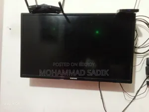 স্যামসাং ৩২-ইঞ্চি এলইডি টিভি + ফ্রী টিএক্স৩ মিনি অ্যান্ড্রয়েড টিভি বক্স