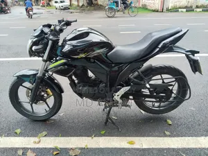 Suzuki Bike 2022 Black