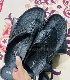 জরুরী বিক্রি | BAY Elegante লেদার স্যান্ডেল + ফ্রী AS স্লাইডস!
