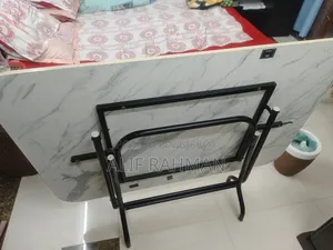 টেবিল বিক্রির জন্য