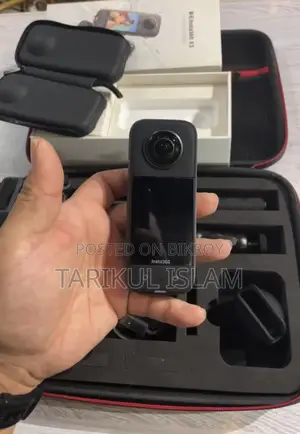 Insta360 X3 360° অ্যাকশন ক্যামেরা - ফুল অ্যাকসেসরিজ বান্ডেল
