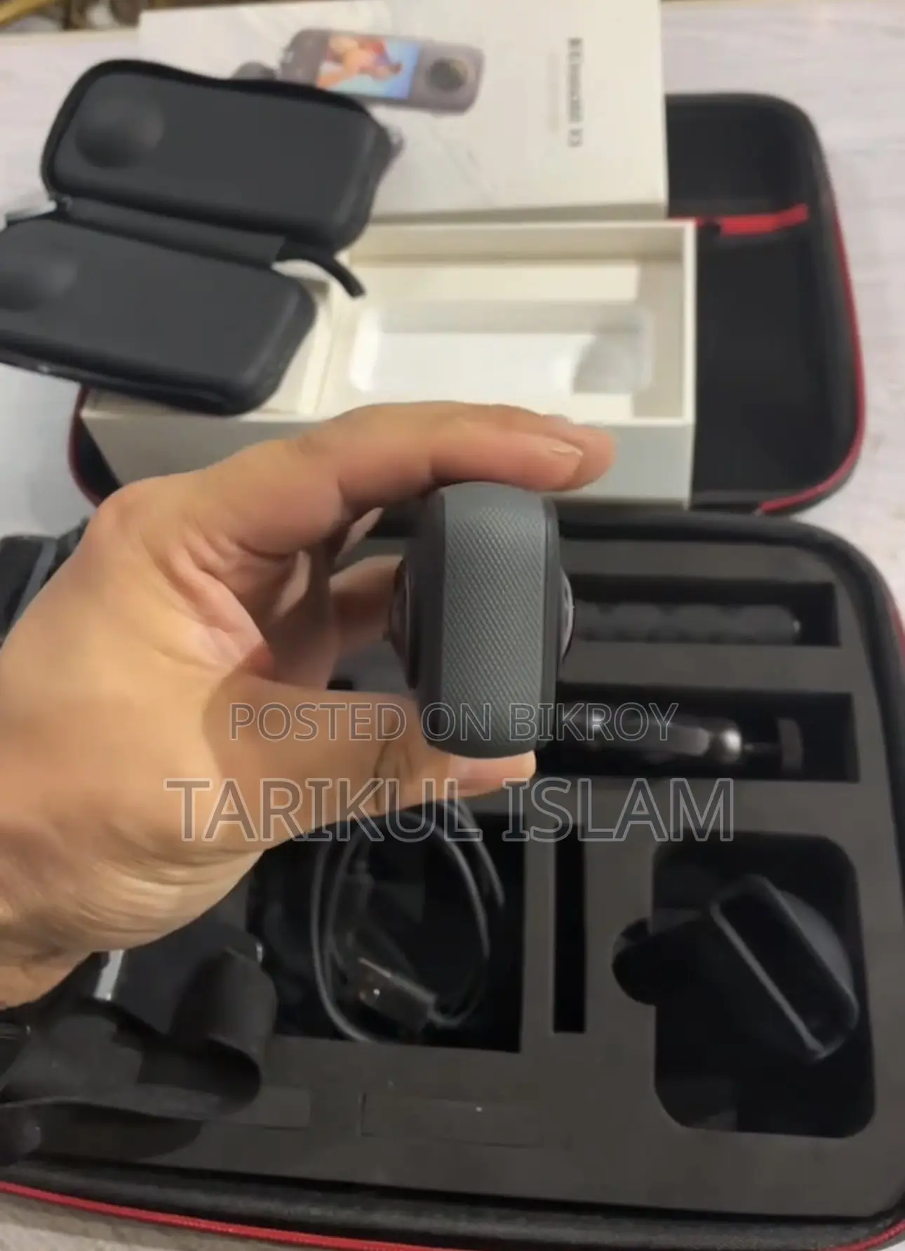 Insta360 X3 360° অ্যাকশন ক্যামেরা - ফুল অ্যাকসেসরিজ বান্ডেল