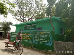 Gated 5 Katha Land with House for Sale