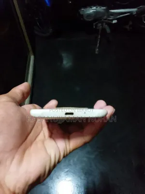 Samsung Galaxy J2 8 GB Gold
