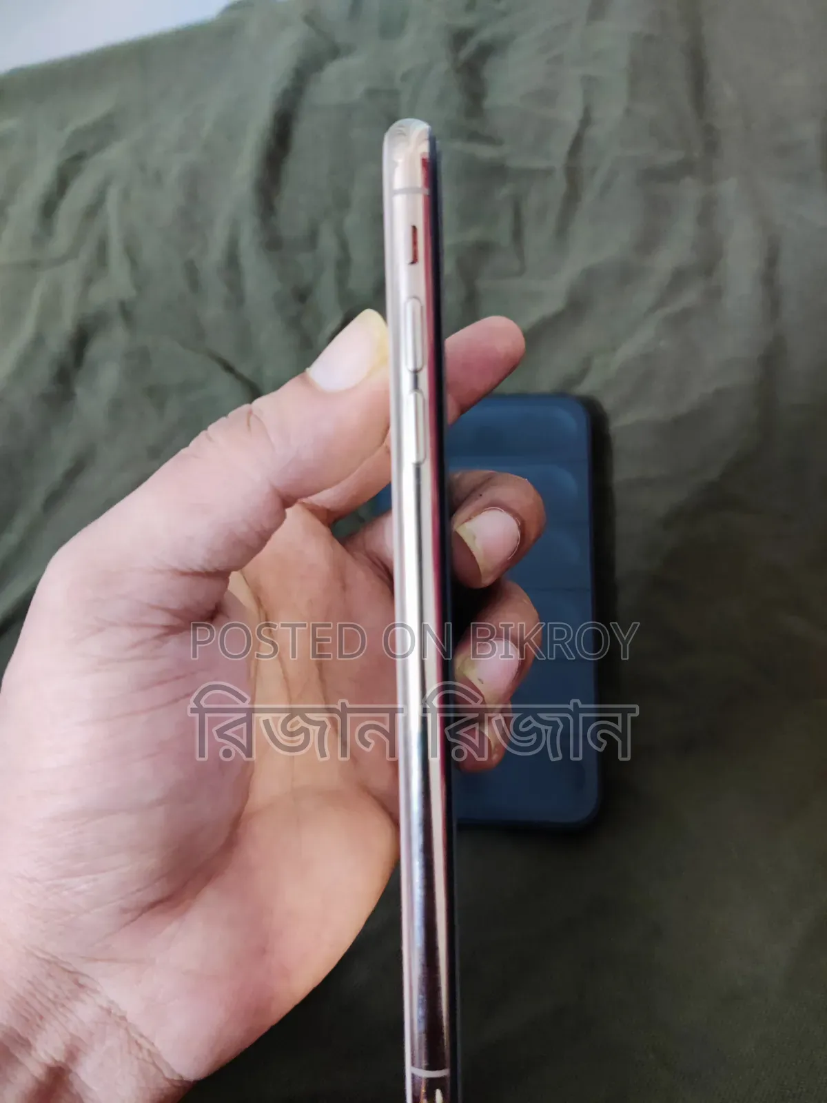 অ্যাপল আইফোন এক্সএস ম্যাক্স ২৫৬ জিবি গোল্ড